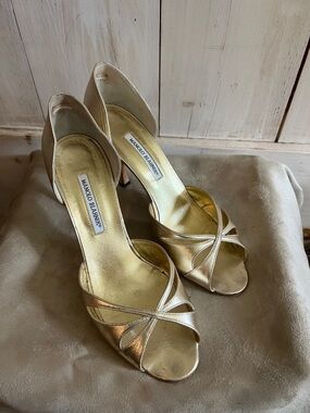 Vintage Manolo Blahnik Metallic Gold Crisscross Peep-Toe Heels
